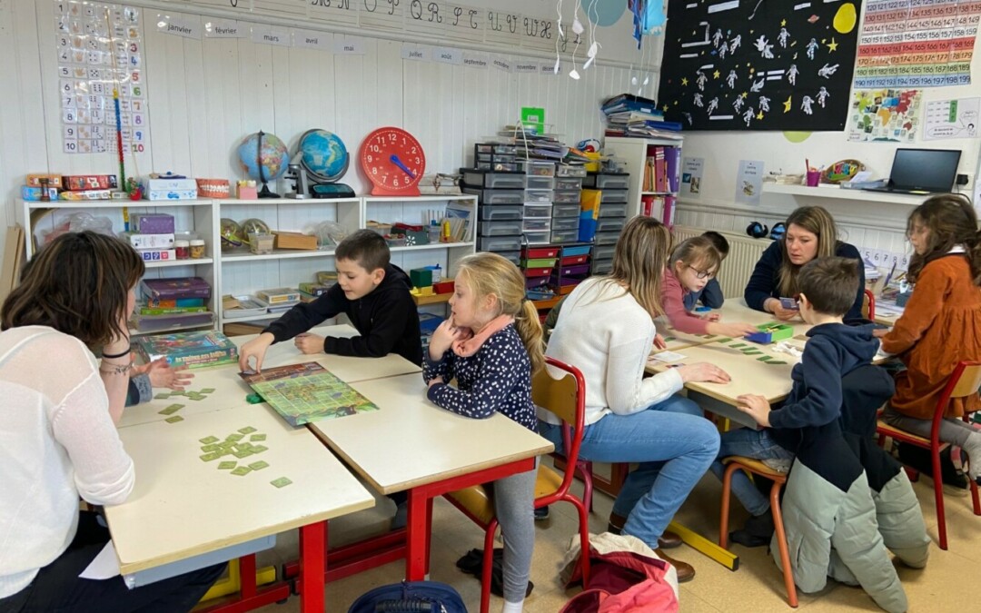 Après-midi jeux de société en CP-CE1